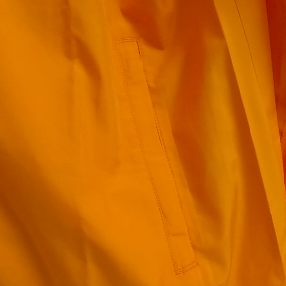 Asics men's packable jacket size large - Picture 2 of 5